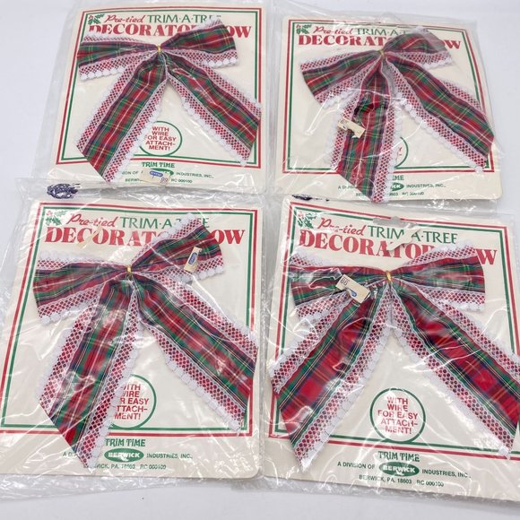 Berwick Other - Vintage Berwick Pre tied plaid Christmas tree‎ bows tartan Trim a tree